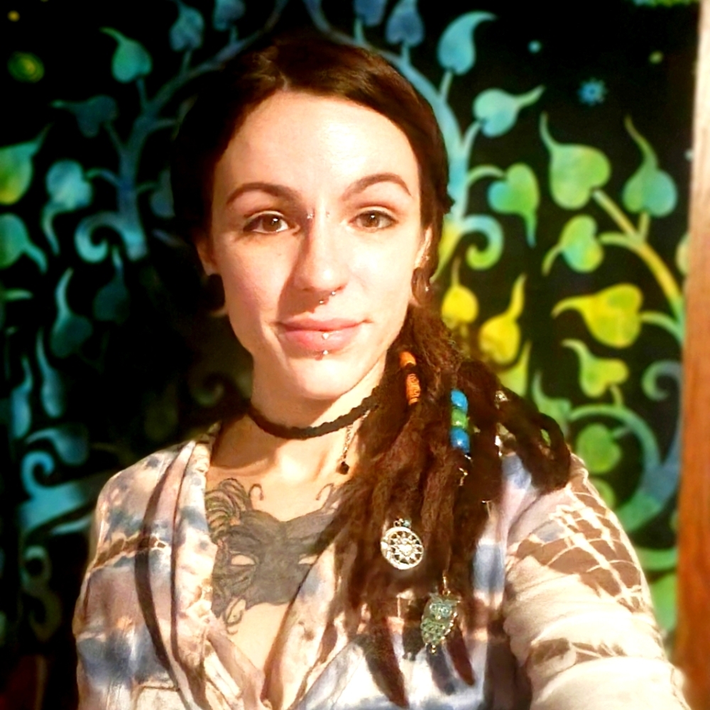 Meet your Posher, Corina